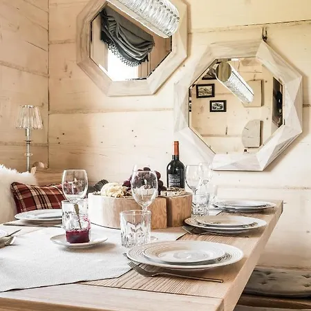 Chalet Goralski Premium Niedzwiedzia Gawra & Sauna, Balia By Rentilopl Poronin