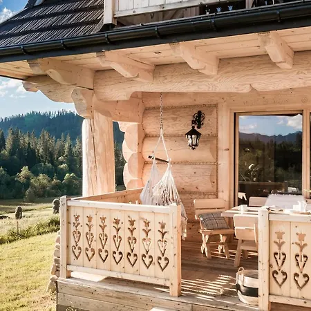 Goralski Premium Niedzwiedzia Gawra & Sauna, Balia By Rentilopl Chalet