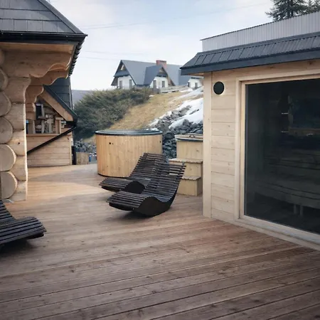 Goralski Premium Niedzwiedzia Gawra & Sauna, Balia By Rentilopl Horská chata Poronin